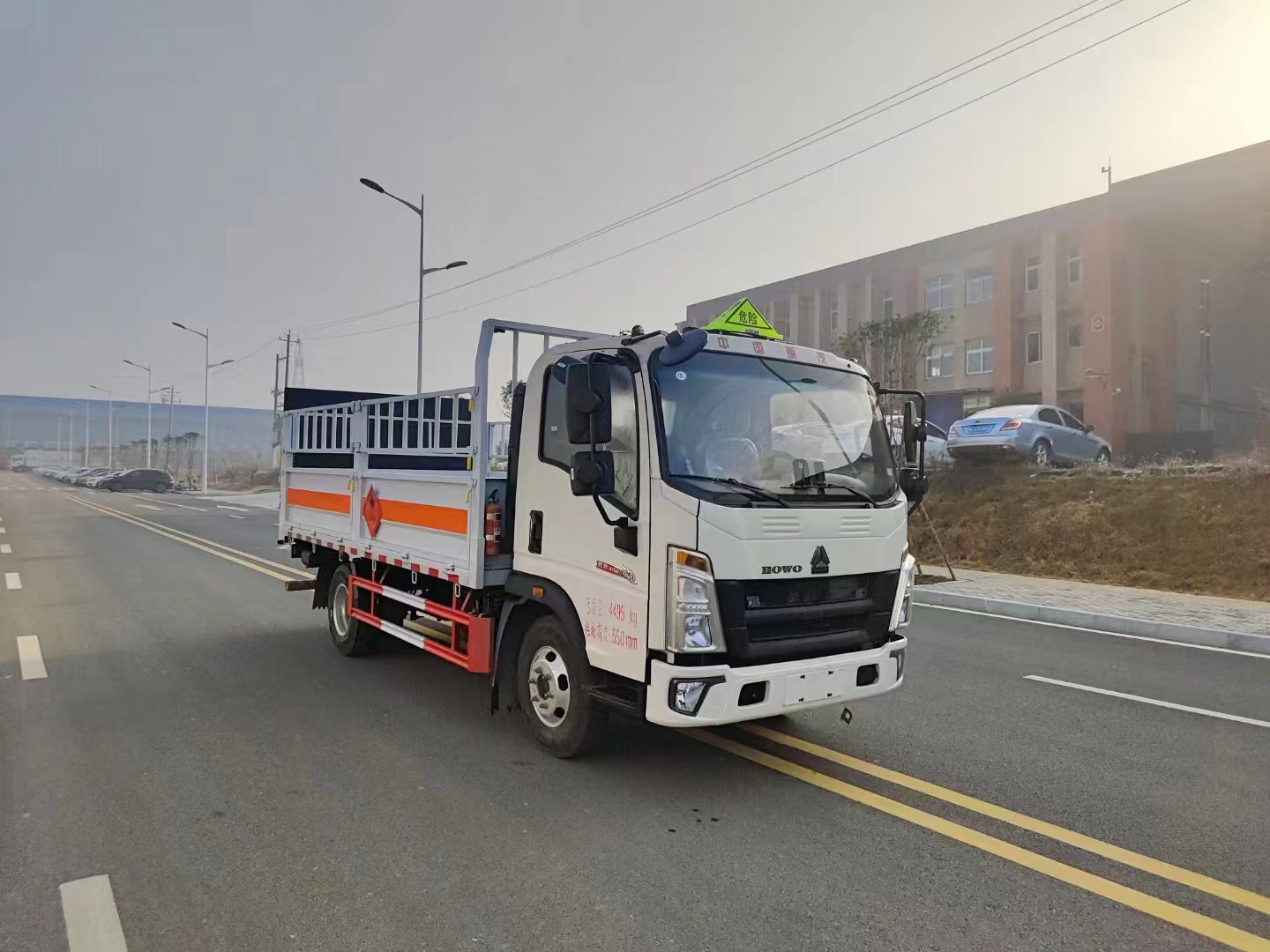 ���������{��4��2����1.8����ƿ܇